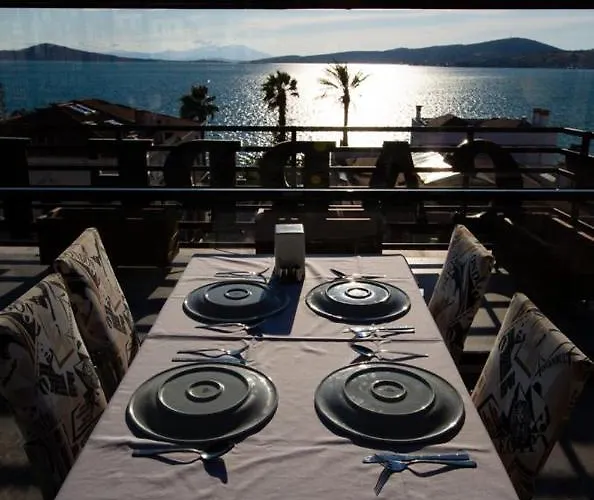 Carpe Diem Ξενοδοχείο *